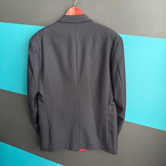 Oscar de la Renta Blue Navy Blazer with Gold Buttons - Picture 4 of 13